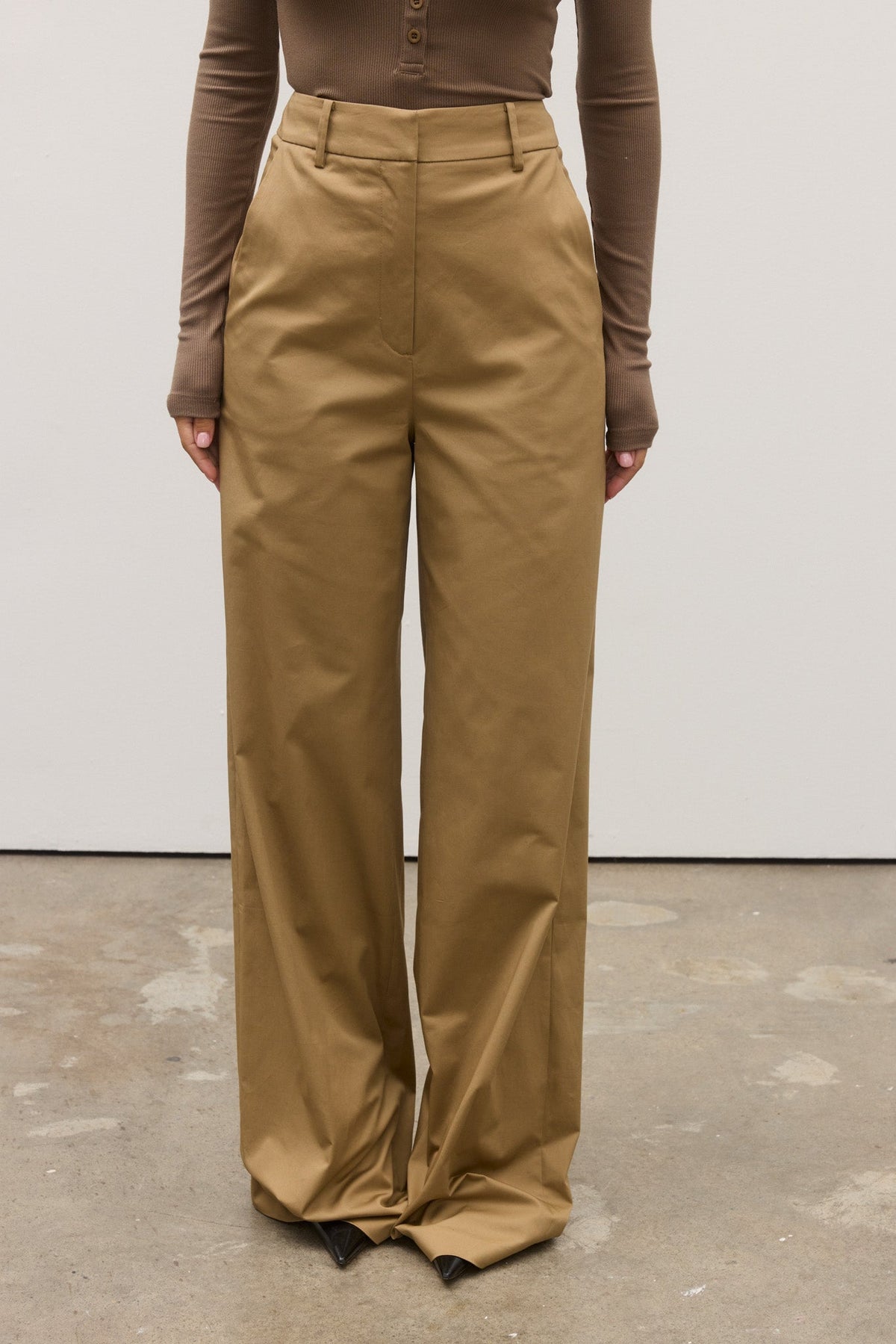 FLYNN PANT - CAMEL