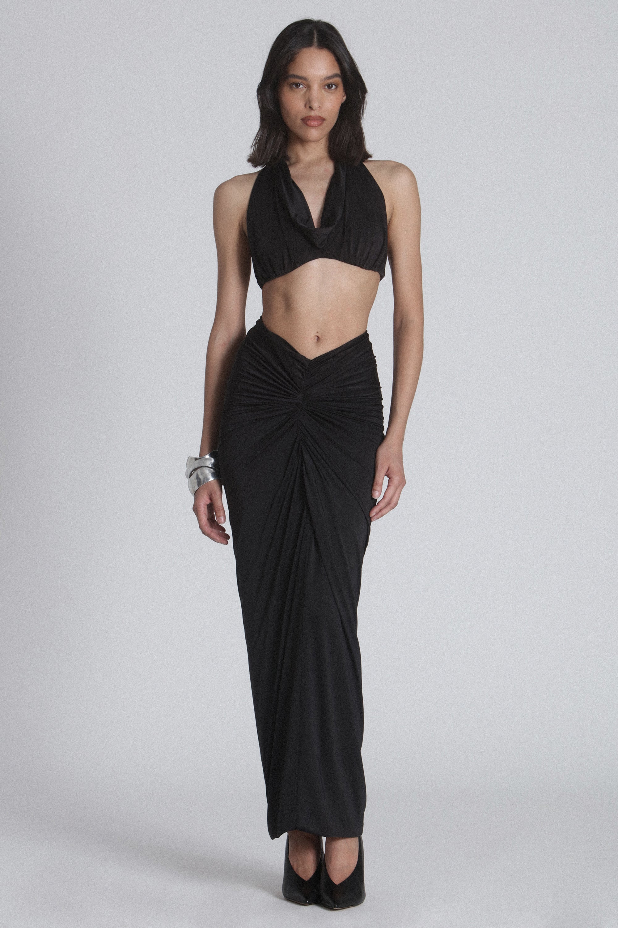 CHRYSLER CROP - BLACK
